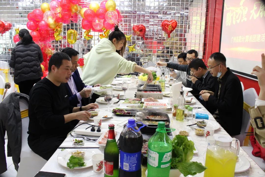 凝心聚力，蓄勢待發|高能計算機春日團建，讓我們“轟趴”起來！(圖6)